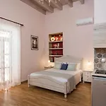 Palazzo Di Irene Apartment Chania (Crete)