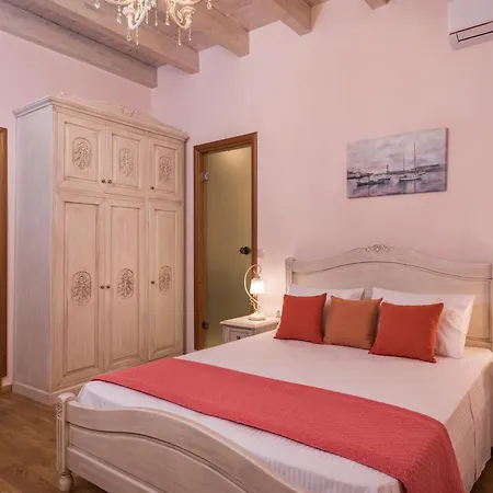 Palazzo Di Irene خانيا